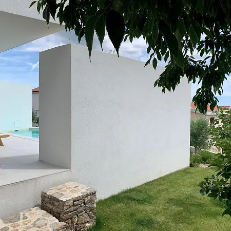 Vila Villaarh Krk Town Exterior photo